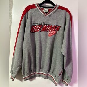 Lee’s Sport Detroit Red Wings Crewneck